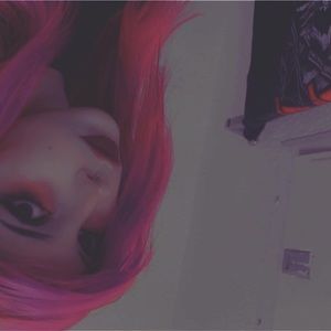 Meet your Posher, Caroline